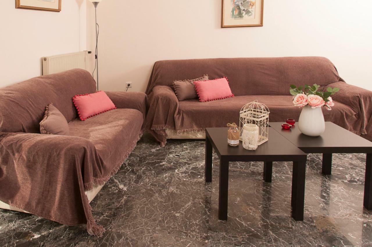 Relaxing Appt. Into The Heart Of Historical Center Apartment Kalamata Bagian luar foto